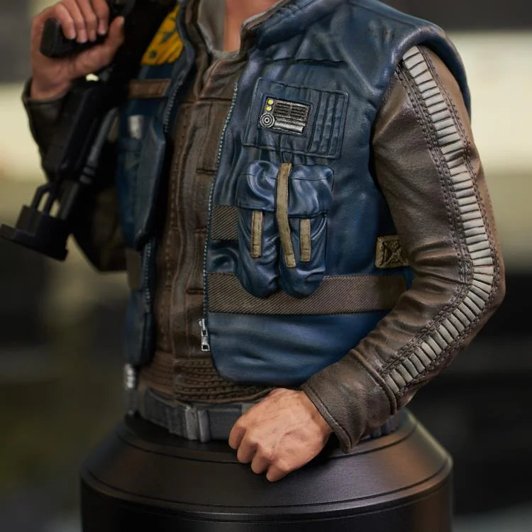 DIAMOND SELECT TOYS Cassian Andor 1/6 Scale Bust - Rogue One: A Star Wars Story Scale Figure