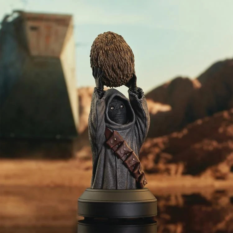 DIAMOND SELECT TOYS The Mandalorian Offworld Jawa with Egg 1/6 Scale Bust - Star Wars The Mandalorian Scale Figure