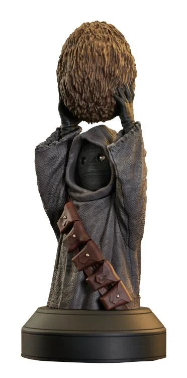 DIAMOND SELECT TOYS The Mandalorian Offworld Jawa with Egg 1/6 Scale Bust - Star Wars The Mandalorian Scale Figure
