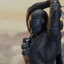 DIAMOND SELECT TOYS G.I. Joe Gallery Snake Eyes & Timber Figure Diorama - Non Scale Figure