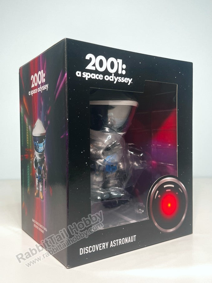 STAR ACE TOYS DefoReal Discovery Astronaut Silver Space Suit ver. - 2001 A Space Odyssey Soft Vinyl Statue