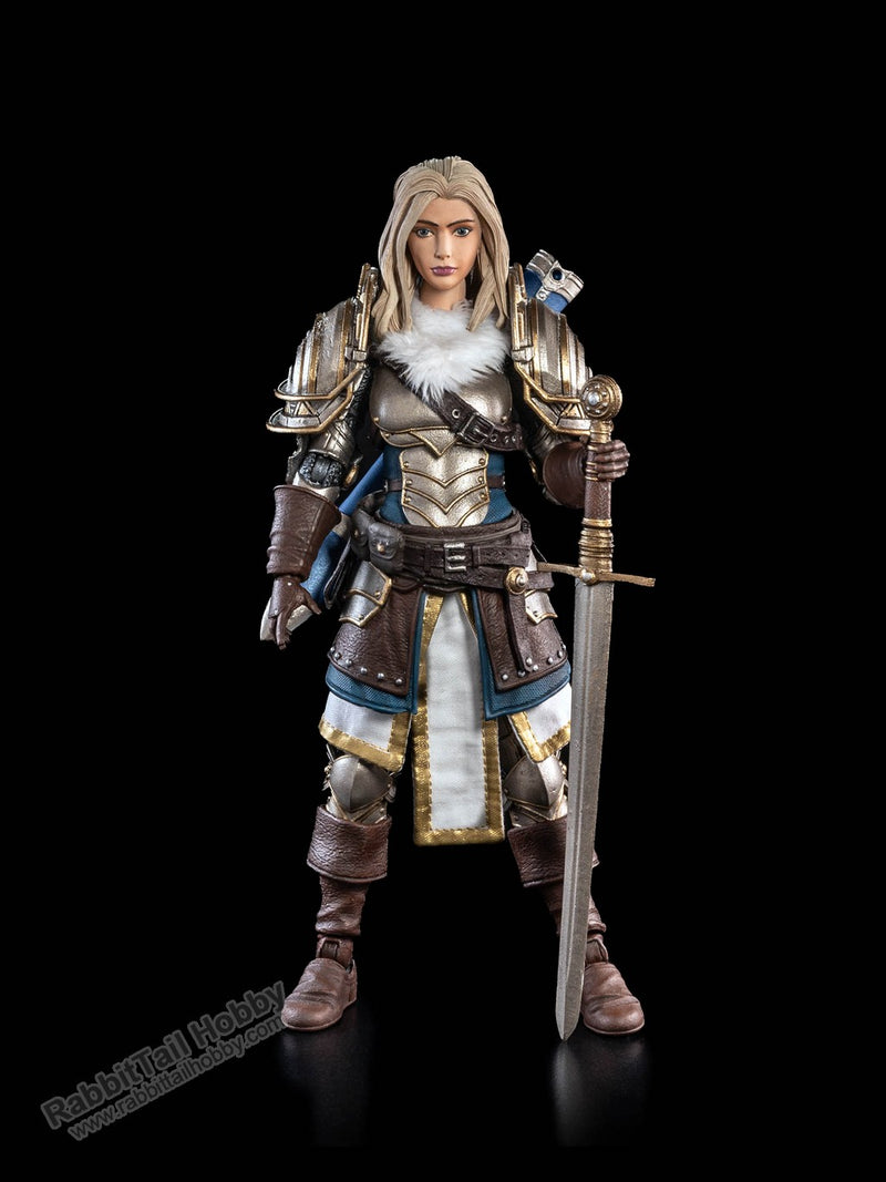 Four Horsemen Mythic Legions Commander Igraine - Horror Of Einsamall Action Figure