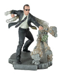 DIAMOND SELECT TOYS The Matrix Gallery Agent Smith Figure Diorama