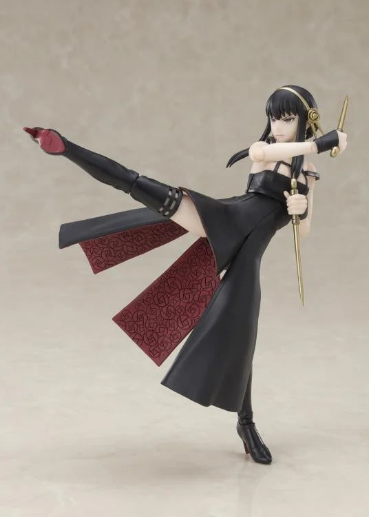 BANDAI Tamashii Nations S.H.Figuarts Yor Forger - Spy x Family Action Figure