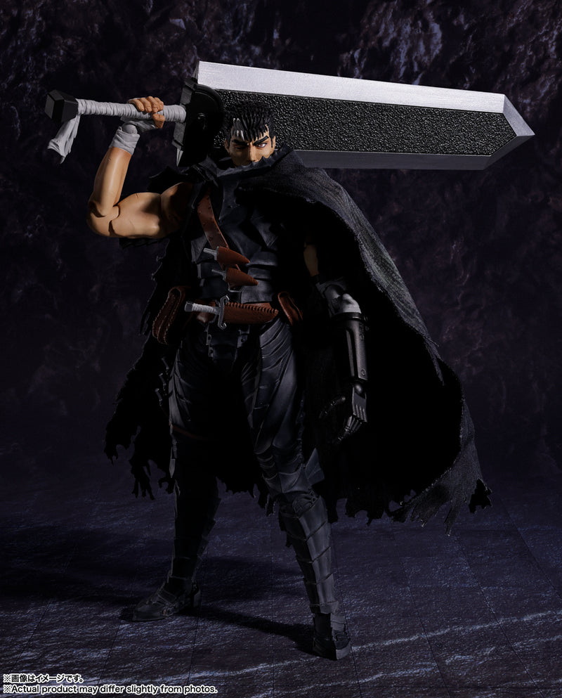 BANDAI Tamashii Nations S.H.Figuarts Guts (Berserker Armor) - Berserk Action Figure