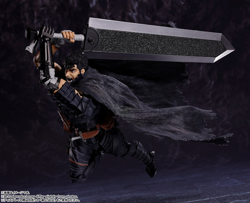 BANDAI Tamashii Nations S.H.Figuarts Guts (Berserker Armor) - Berserk Action Figure