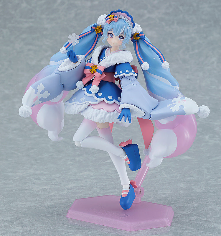 Max Factory EX-067 figma Snow Miku: Serene Winter ver. - Hatsune Miku Action Figure