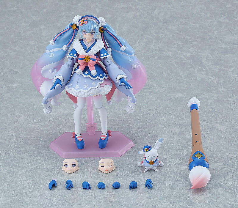Max Factory EX-067 figma Snow Miku: Serene Winter ver. - Hatsune Miku Action Figure