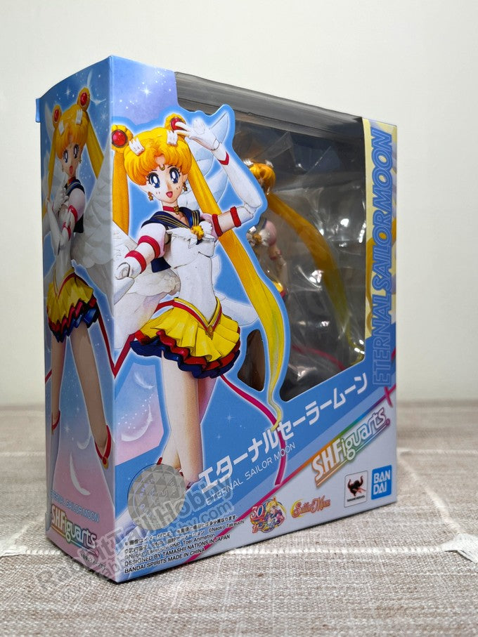 BANDAI Tamashii Nations S.H.Figuarts Eternal Sailor Moon - Sailor Moon Sailor Stars Action Figure