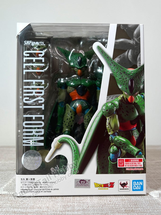 BANDAI Tamashii Nations S.H.Figuarts Cell First Form - Dragon Ball Z Action Figure