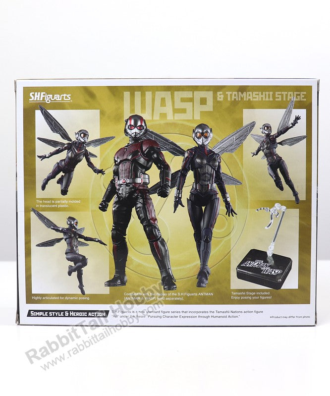 BANDAI Tamashii Nations S.H.Figuarts Wasp & Tamashii Stage - Ant-Man and the Wasp Action Figure