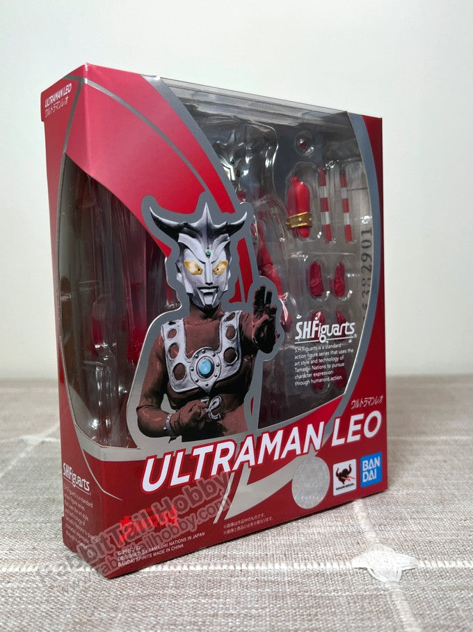 BANDAI Tamashii Nations S.H.Figuarts Ultraman Leo - Ultraman Action Figure