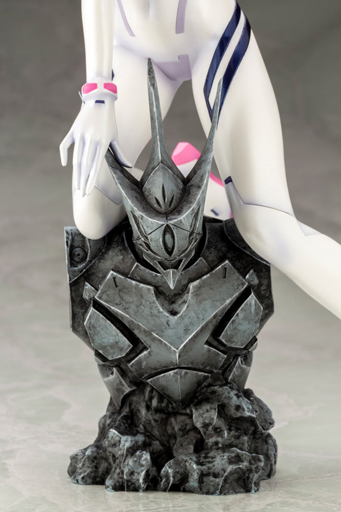 KOTOBUKIYA Ani Statue PP981 Mari Makinami Illustrious White Plugsuit Ver. - Evangelion 1/6 Scale Statue