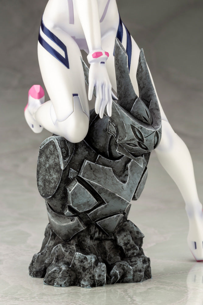 KOTOBUKIYA Ani Statue PP981 Mari Makinami Illustrious White Plugsuit Ver. - Evangelion 1/6 Scale Statue