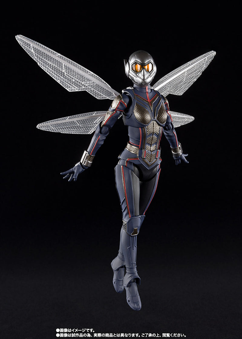 BANDAI Tamashii Nations S.H.Figuarts Wasp & Tamashii Stage - Ant-Man and the Wasp Action Figure