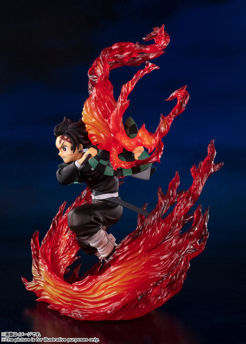 BANDAI Tamashii Nations Figuartszero Tanjiro Kamado Hinokami Kagura - Demon Slayer Action Figure