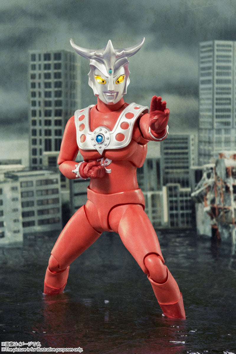 BANDAI Tamashii Nations S.H.Figuarts Ultraman Leo - Ultraman Action Figure